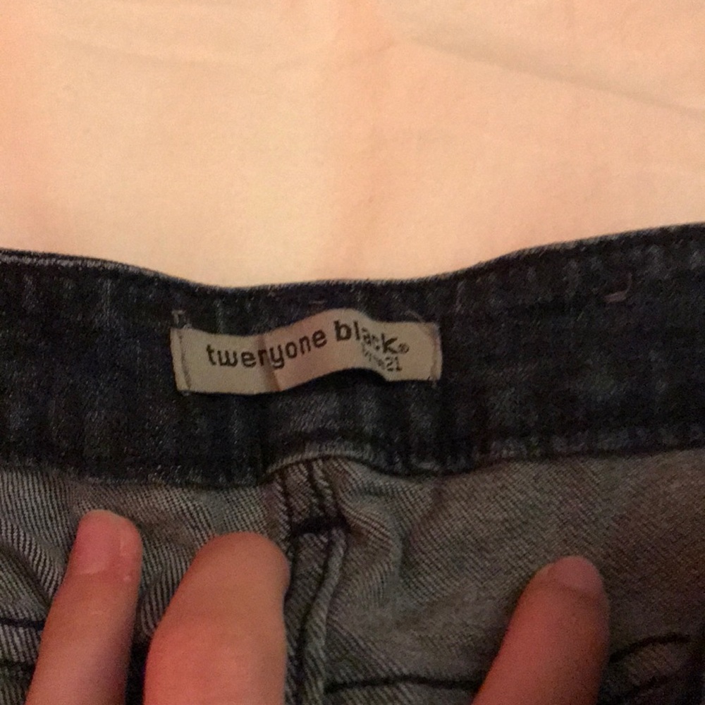 Jeans - Picture 3 of 3